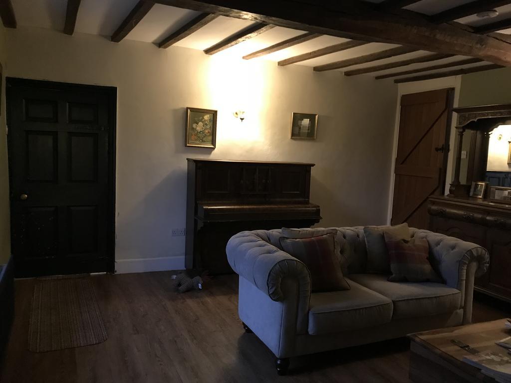 Gratton Grange Farm Bed and Breakfast Elton  Exteriör bild