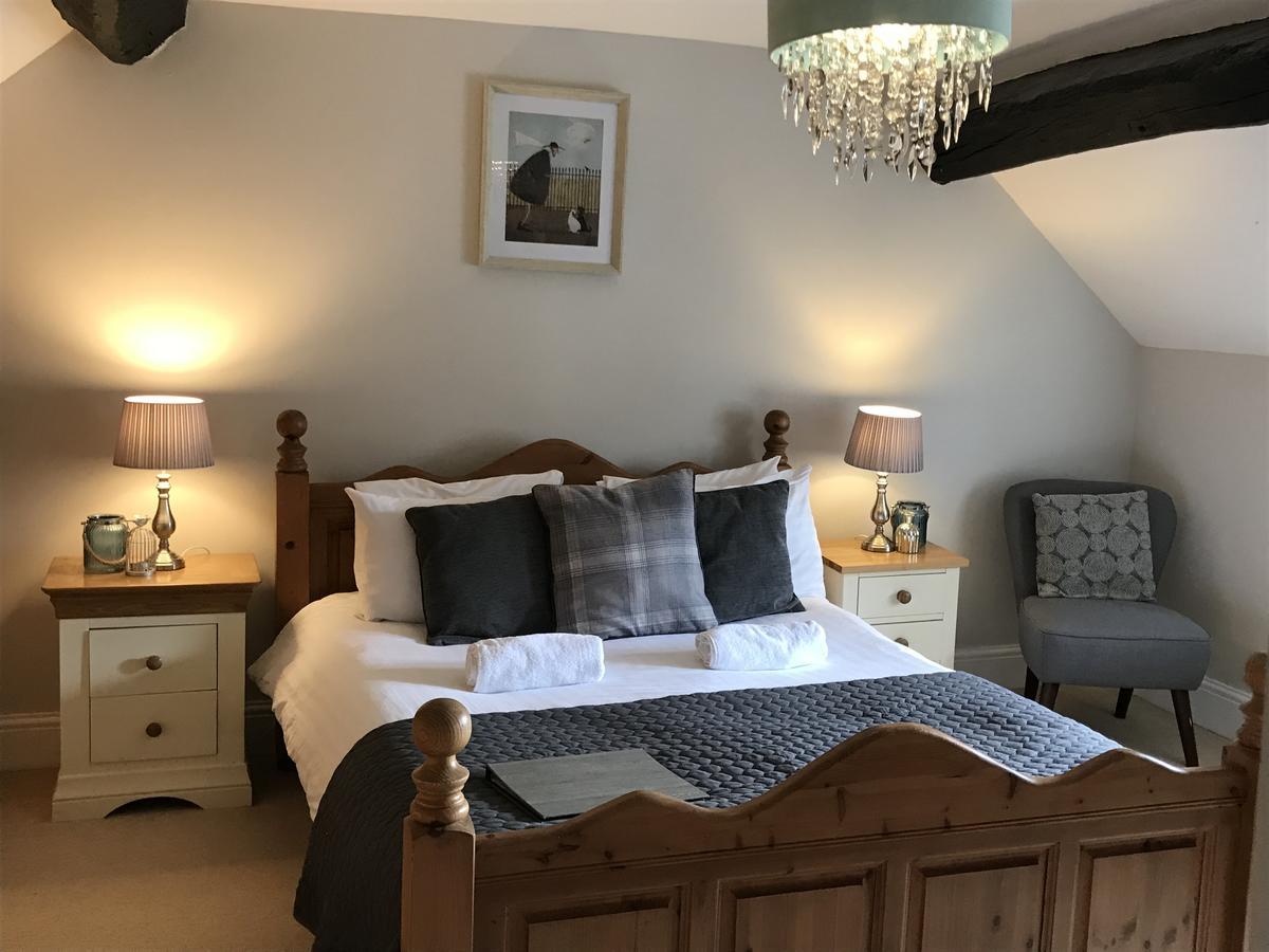 Gratton Grange Farm Bed and Breakfast Elton  Exteriör bild